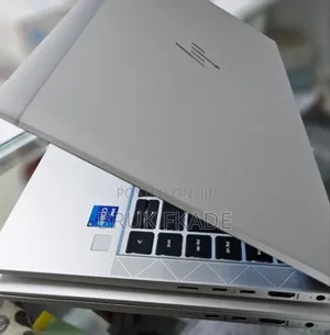 New Laptop HP EliteBook 830 G8 16GB Intel Core I7 SSD 512GB