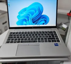 New Laptop HP EliteBook 830 G8 16GB Intel Core I7 SSD 512GB