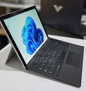 New Laptop Microsoft Surface 8GB Intel Core I5 SSD 128GB