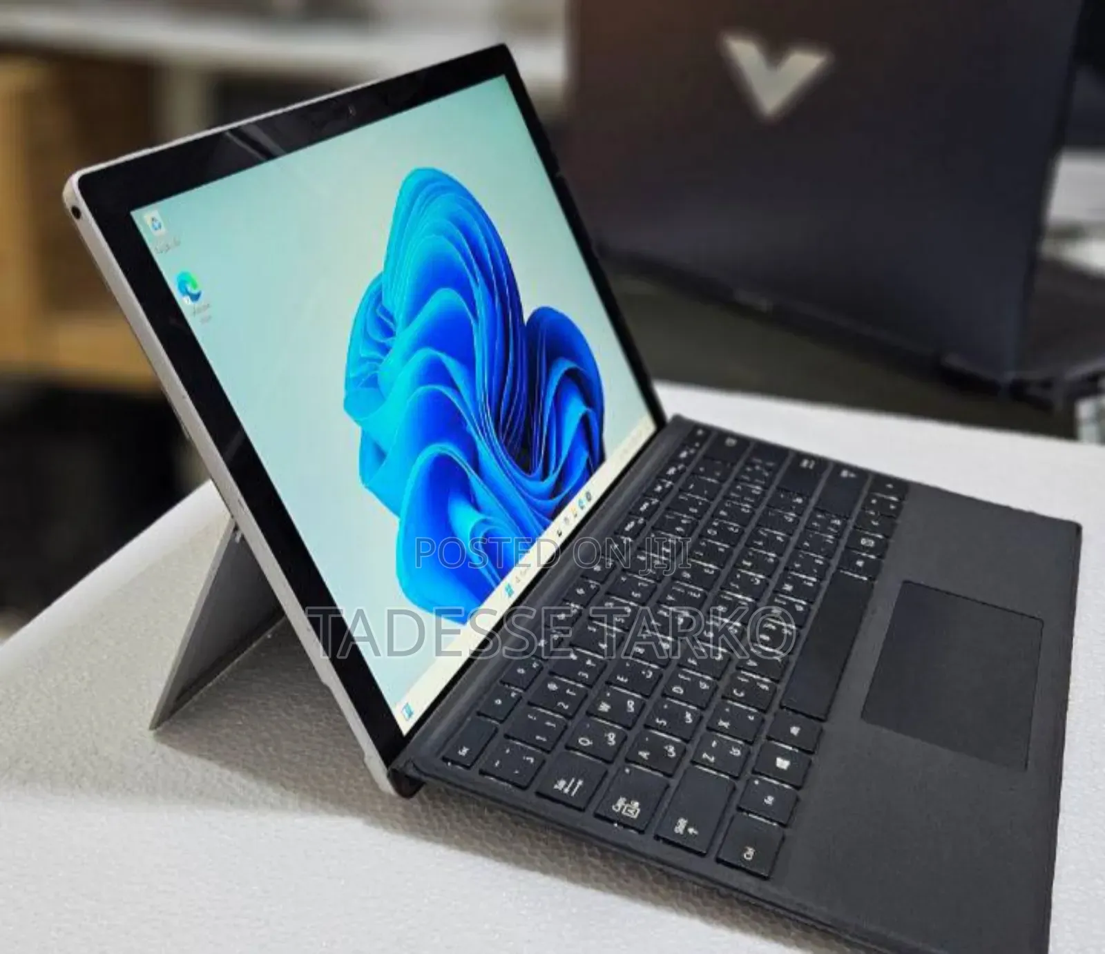 New Laptop Microsoft Surface Pro 7 8GB Intel Core I5 SSD 128GB