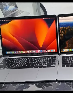 New Laptop Apple MacBook Pro 2022 M2 8GB Apple M2 SSD 256GB