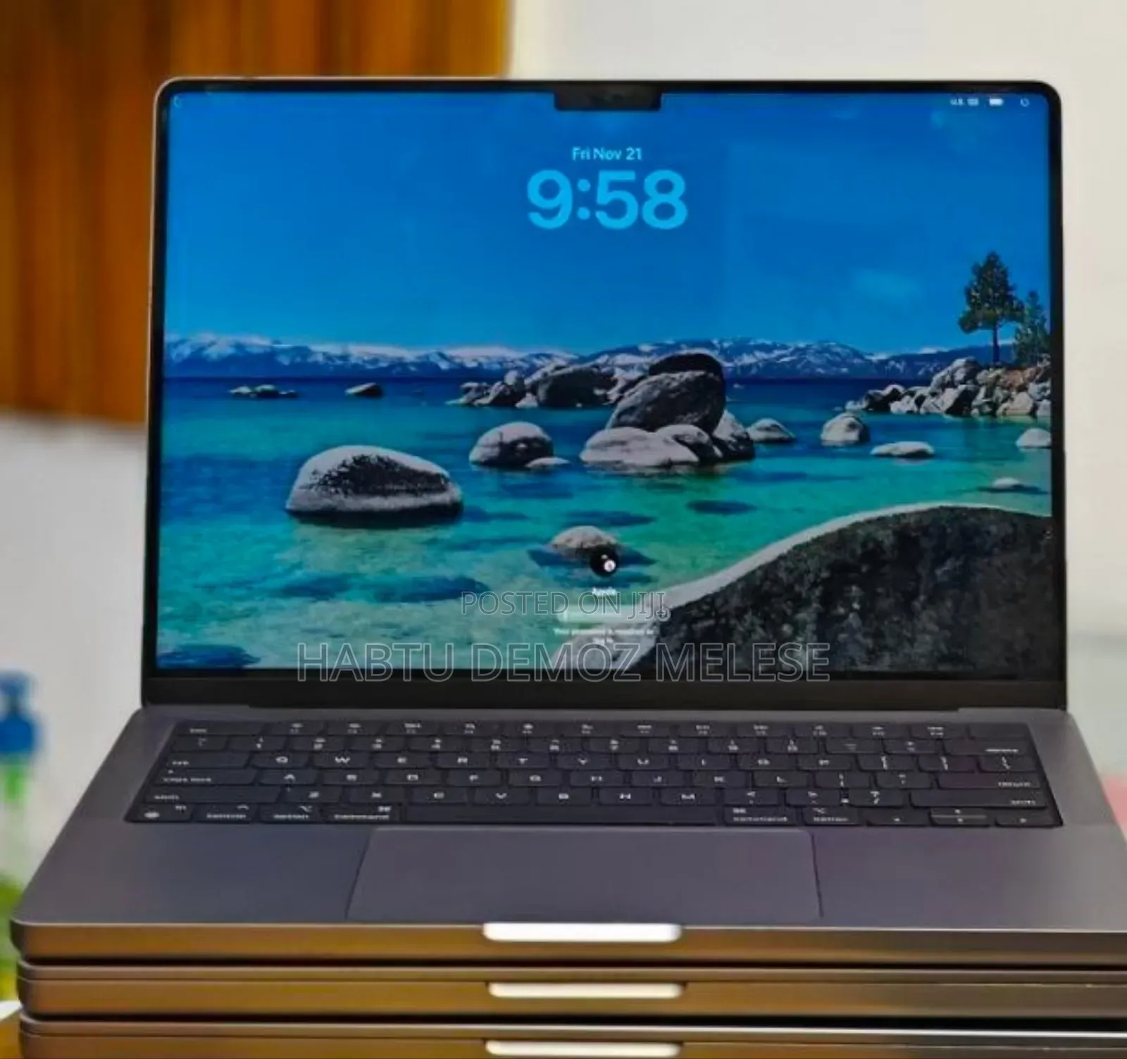 New Laptop Apple MacBook Pro M1 32GB Apple M1 Pro SSD 512GB