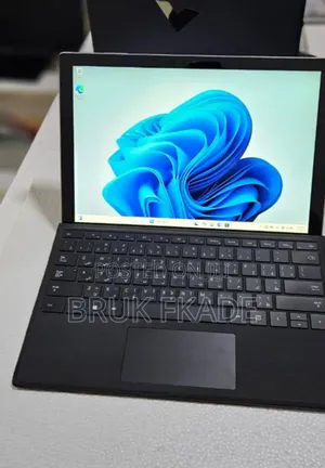 New Laptop Huawei MateBook 13 WRT-W19E 8GB Intel Core I5 SSD 512GB