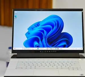 New Laptop Alienware M15 R3 16GB Intel Core I7 SSD 512GB