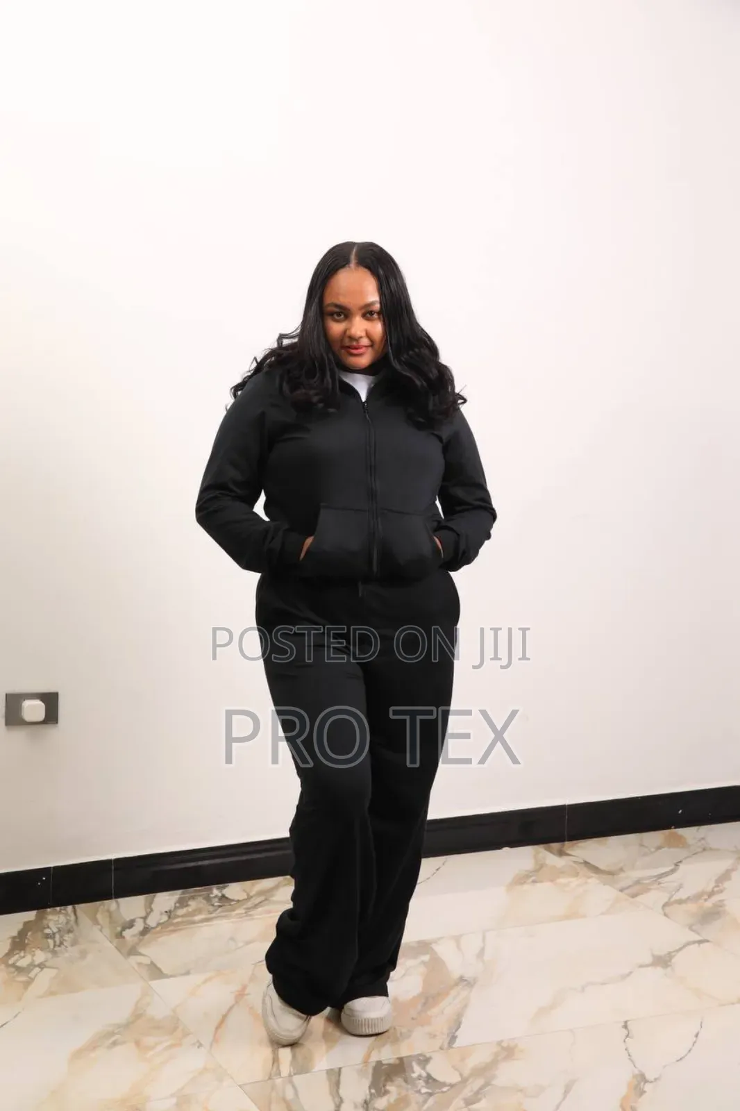 የልጅ እና የአዋቂ ሙሉ ቱታዎች