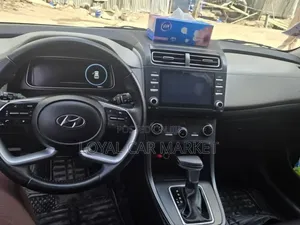 Hyundai Creta 2023 Gray