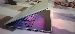 Laptop HP 15-da2933nia 8GB Intel Core i7 SSD 256GB