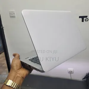 Laptop HP EliteBook 820 8GB Intel Core I5 SSD 256GB