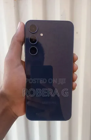 New Samsung Galaxy A35 128 GB Black