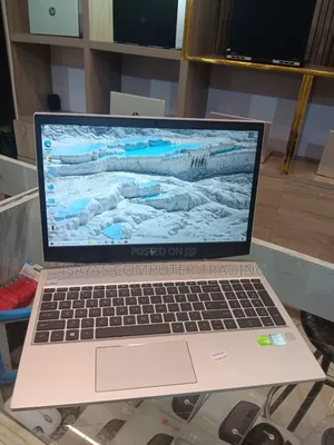 New Laptop HP Pavilion 15 16GB Intel Core I7 SSD 512GB