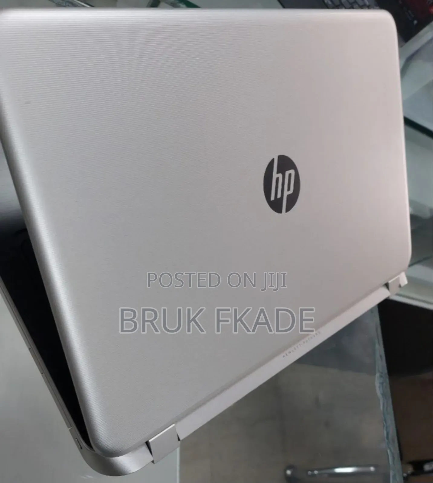 New Laptop HP Pavilion 15 12GB AMD A10 SSD 1T