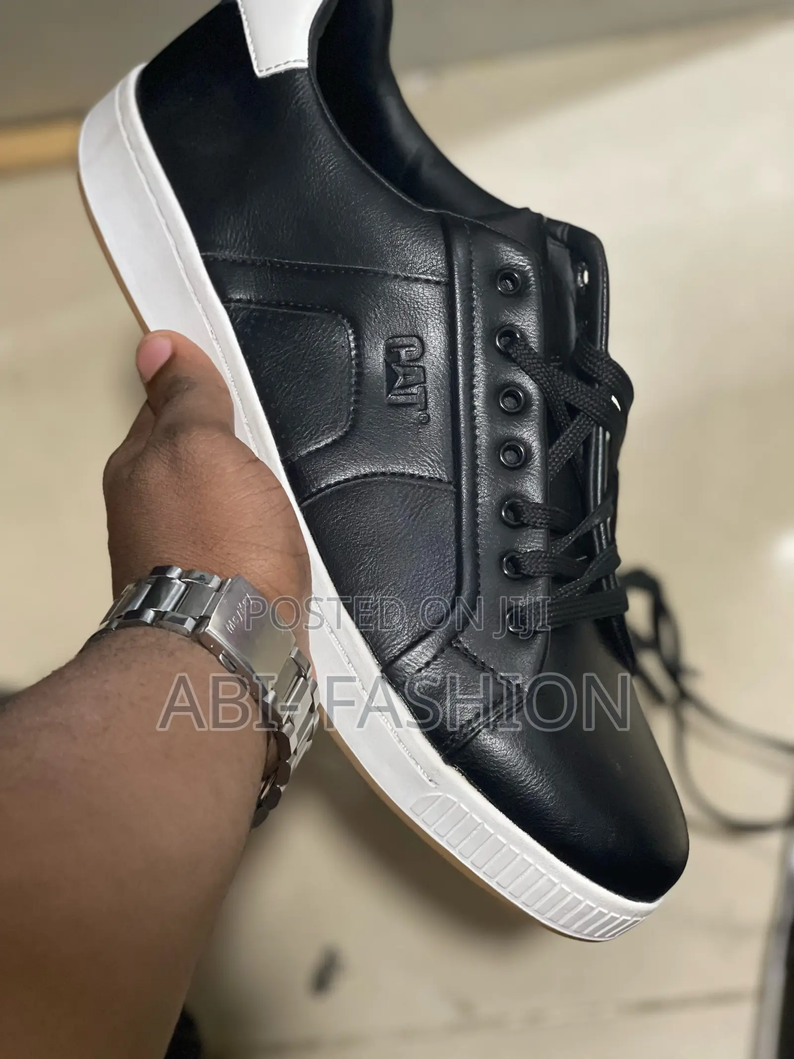 Cat Mens Pure Leather Black White Classic