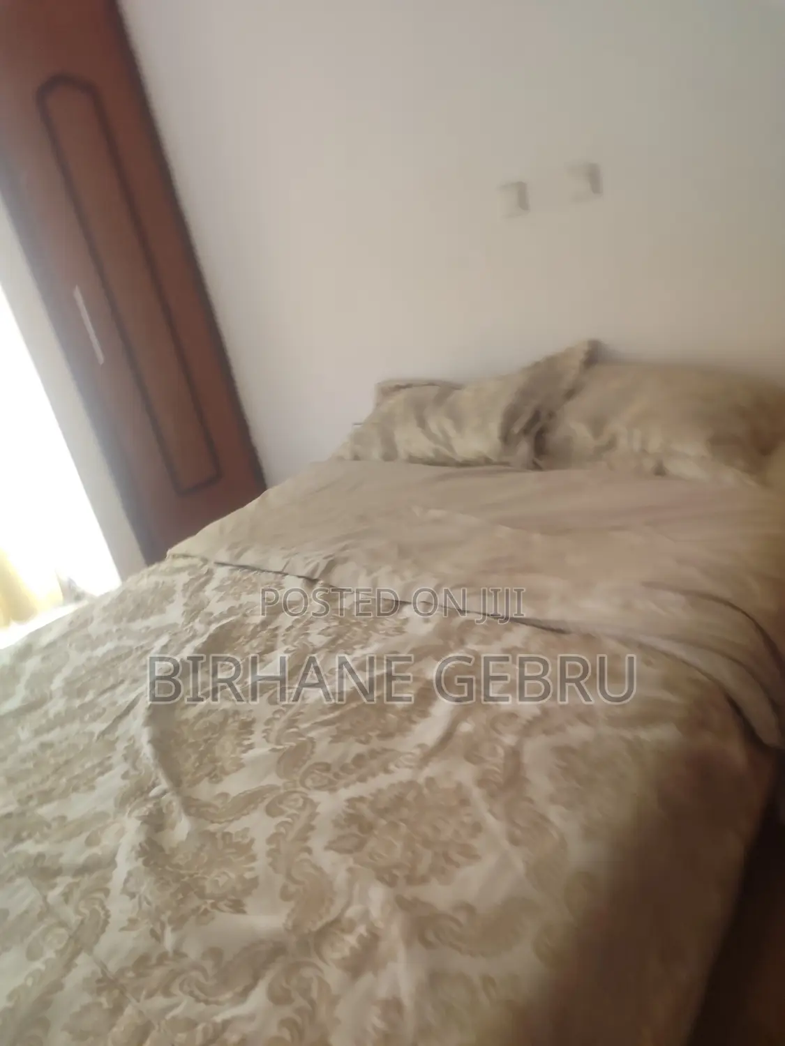 Furnished 5bdrm House in G+1 House, Bole for rent
