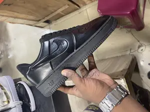 Nike Air Force Shine Black