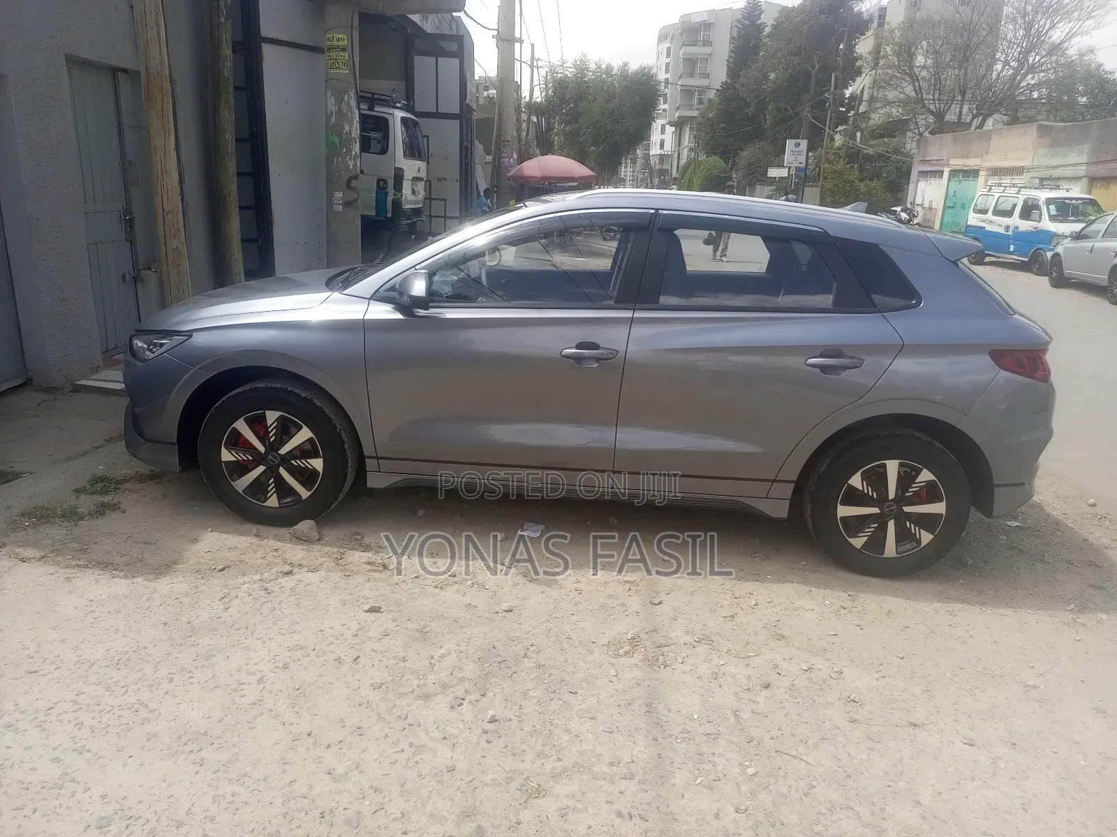 New BYD E2 43 kWh 94 hp FWD 2025 Gray