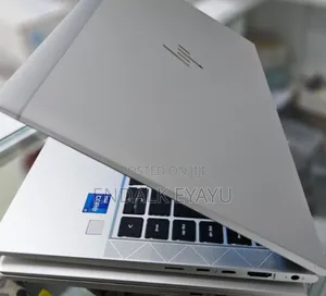 New Laptop HP EliteBook 830 G8 16GB Intel Core I7 SSD 512GB