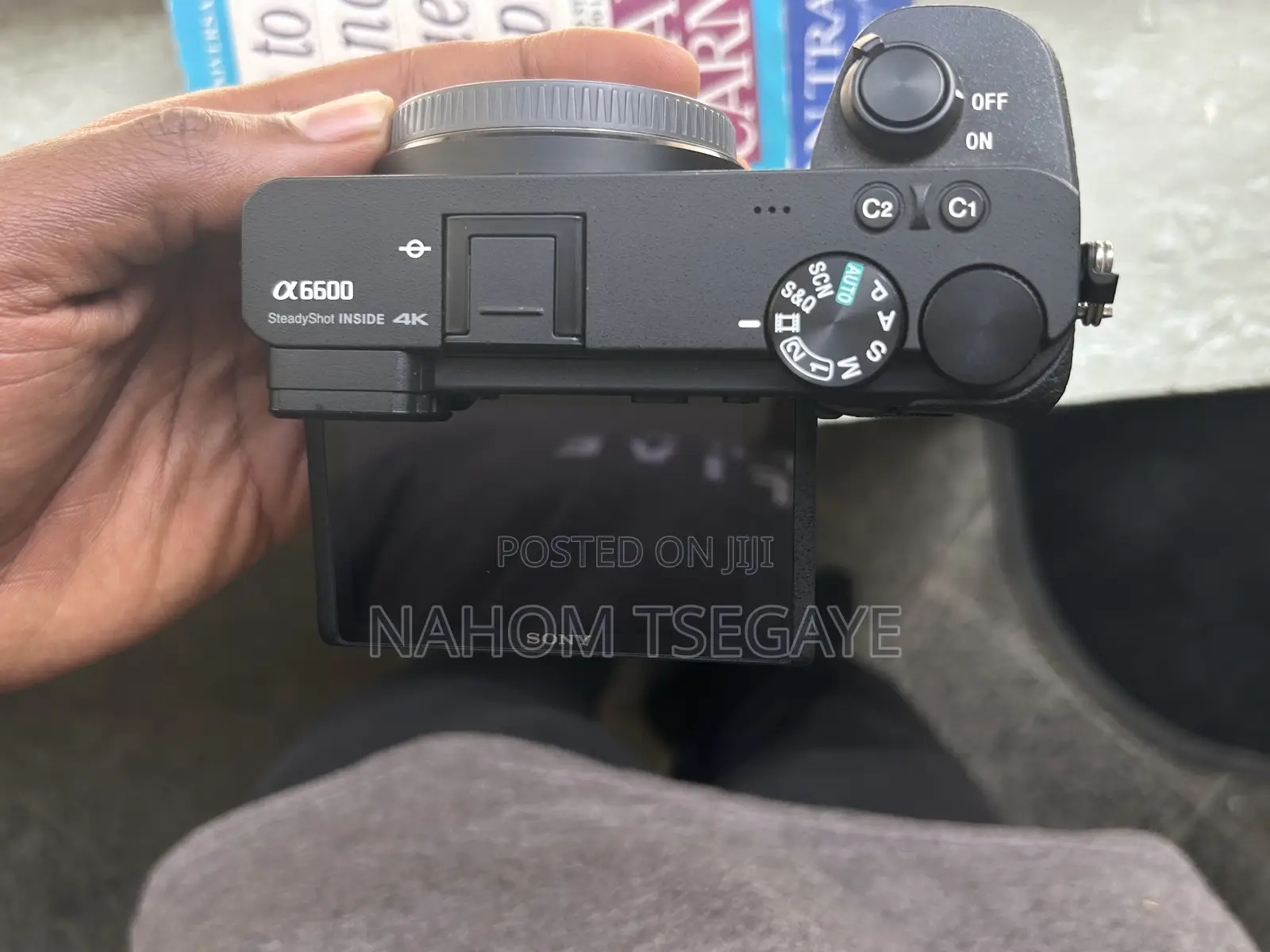 Sony a 6600 Mirrorless Camera With 18 - 135mm Lens