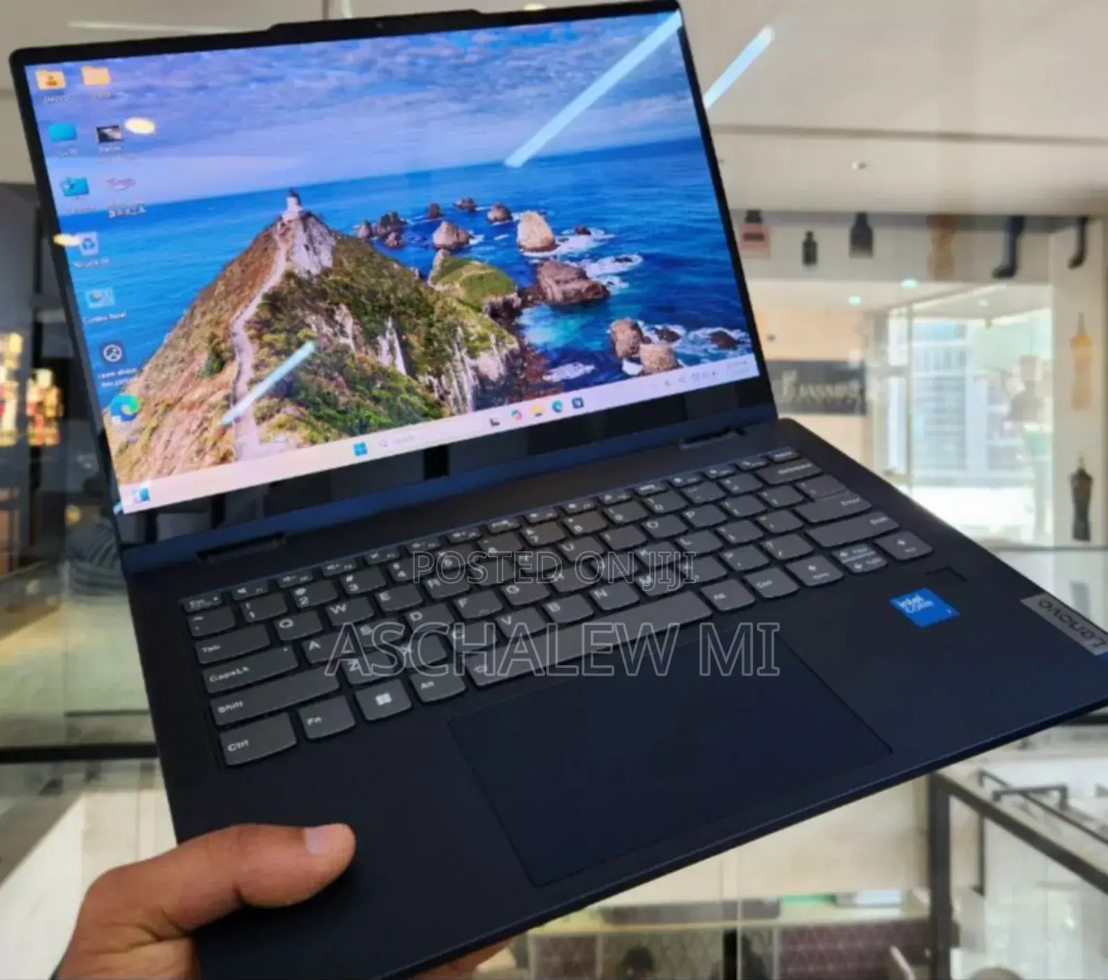 New Laptop Lenovo Ideapad 3 16GB Intel Core 7 SSD 512GB
