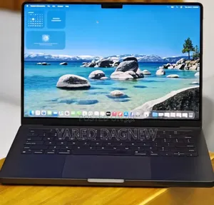 New Apple MacBook Pro 2023 M3 14-Inch 18GB Apple M3 Pro SSD 512GB