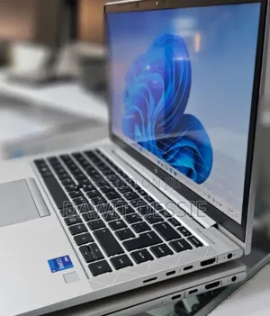 New Laptop HP EliteBook 840 G8 16GB Intel Core I7 SSD 512GB