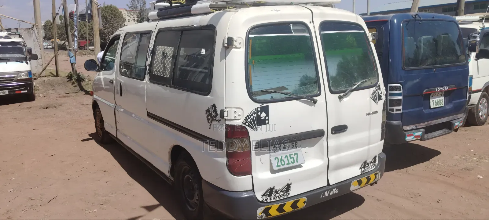 Toyota HiAce 2004 White