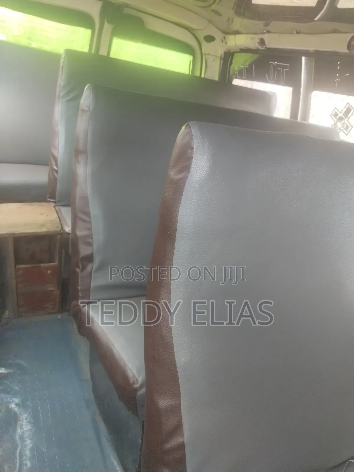 Toyota HiAce 2004 White