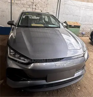 New BYD E2 43 kWh 94 hp FWD 2025 Gray