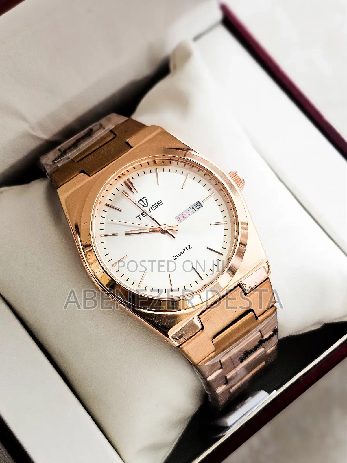 Tevise Men's Quartz Watch With a Gold- Tone Stainless Steel Strap.