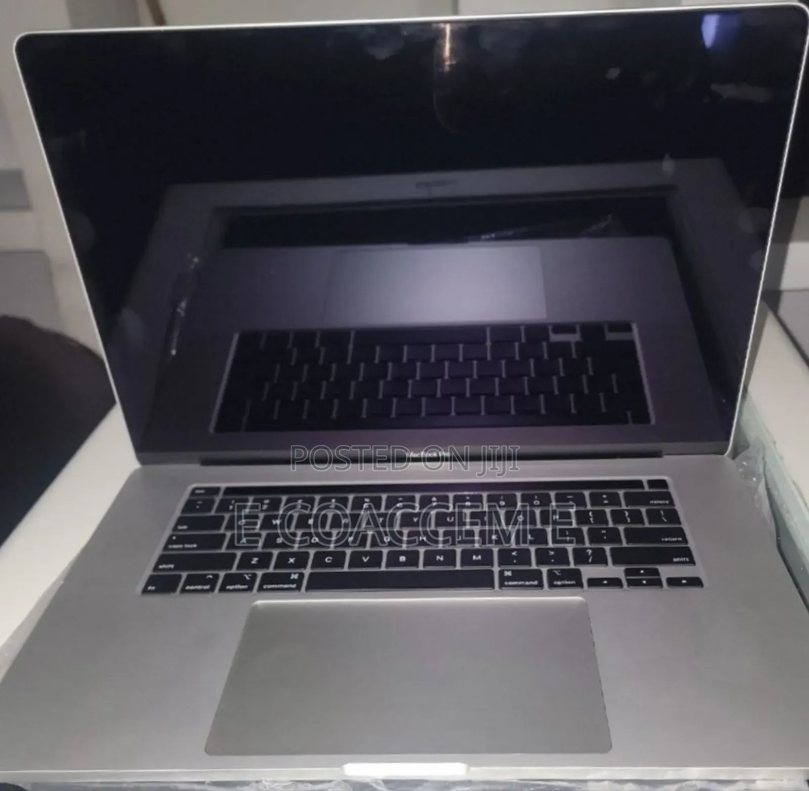 New Laptop Apple MacBook 64GB Intel Core I9 SSD 1T