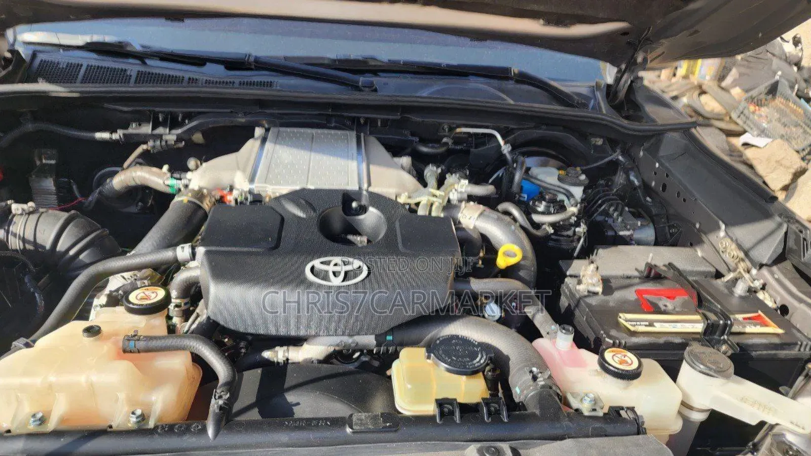 Toyota Hilux Revo Smart Cab Deisel 2.4 RWD 2019 Gold