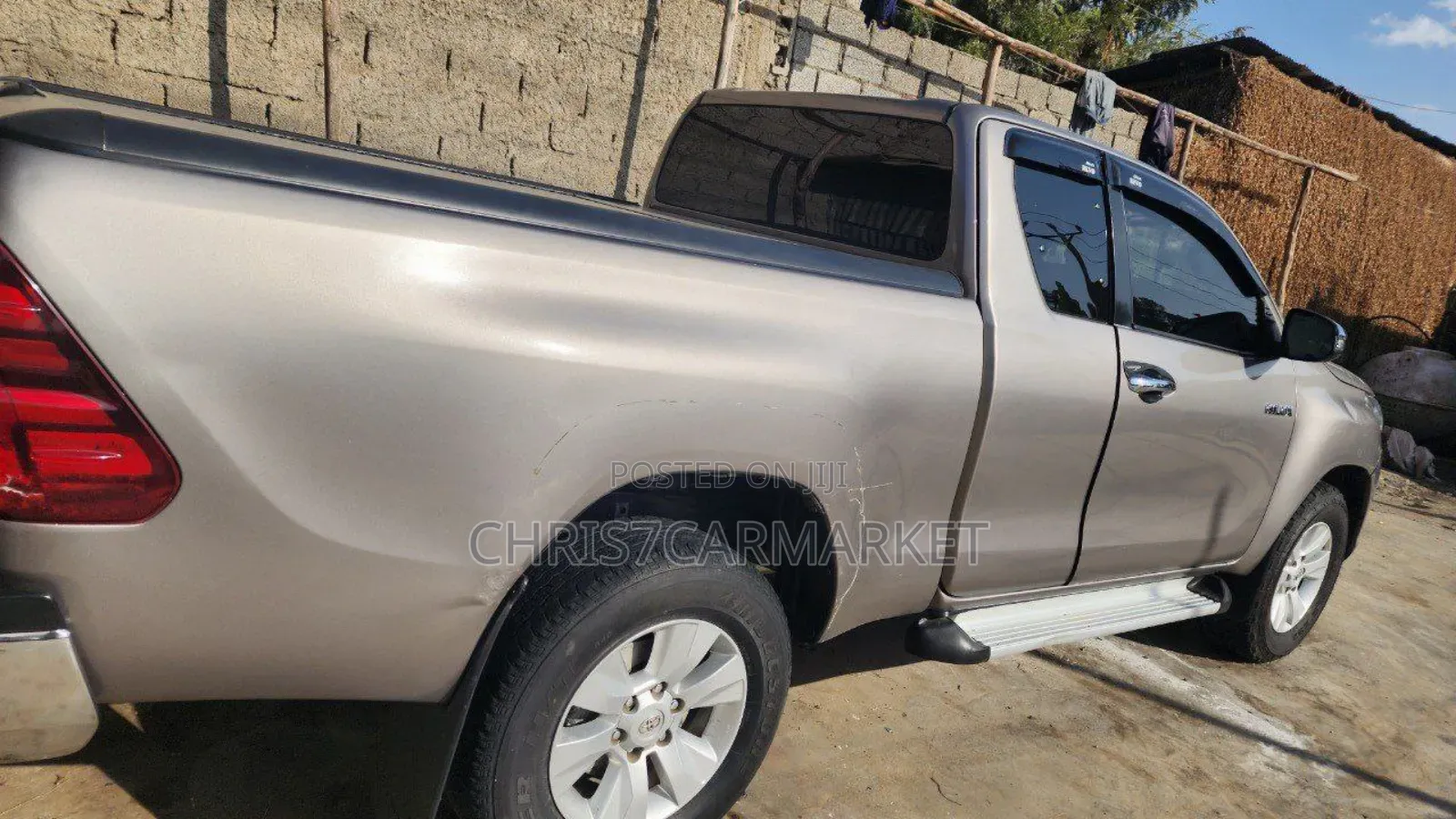 Toyota Hilux Revo Smart Cab Deisel 2.4 RWD 2019 Gold
