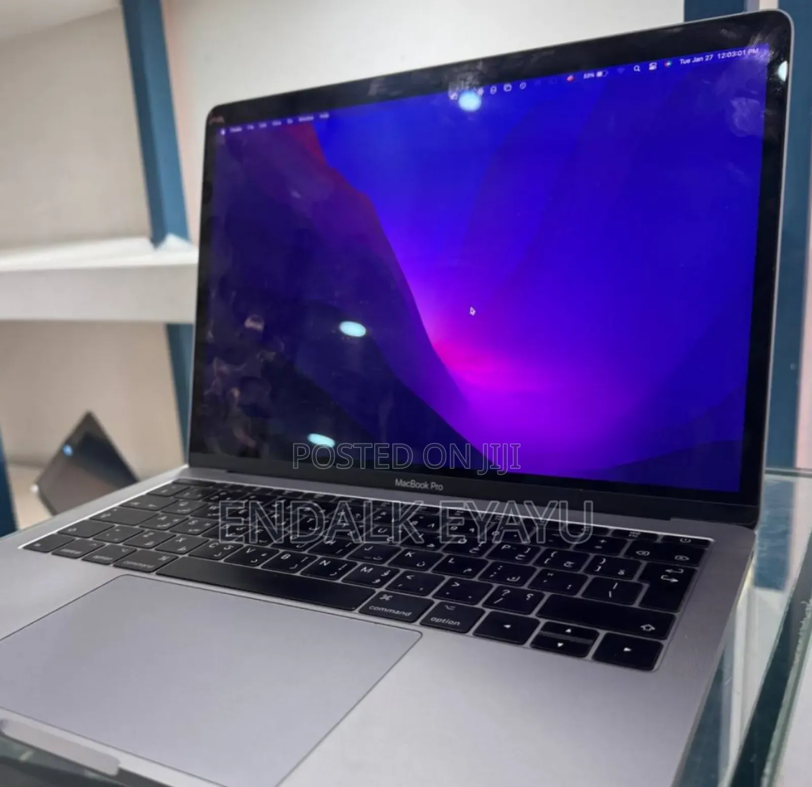 New Laptop Apple MacBook Pro 2017 8GB Intel Core I5 SSD 256GB