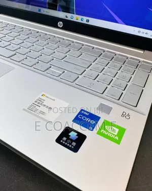 New Laptop HP 16GB Intel Core I5 SSD 512GB