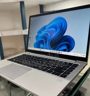 New Laptop HP EliteBook 840 G8 16GB AMD Ryzen 5 SSD 512GB
