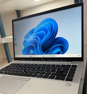 New Laptop HP EliteBook 840 G8 16GB AMD Ryzen 5 SSD 512GB