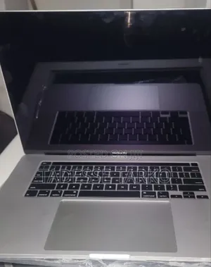New Laptop Apple MacBook Pro 2019 64GB Intel Core I9 SSD 1T