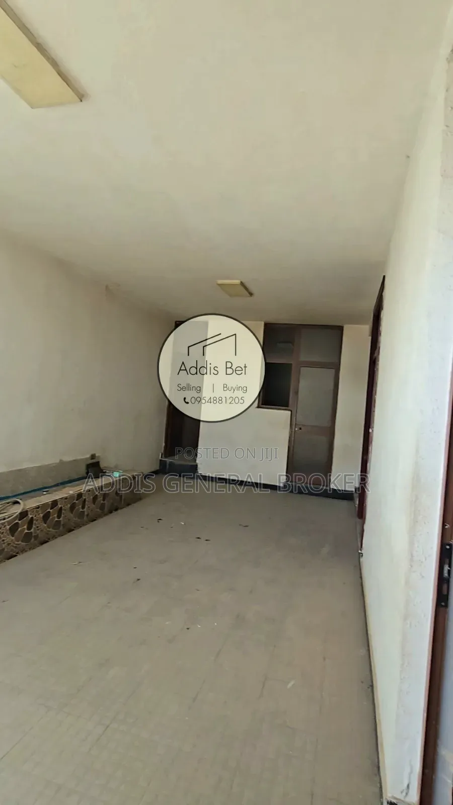 5bdrm House in Bulbula, Bole for sale