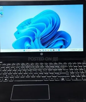 New Laptop HP Pavilion Power 15 8GB Intel Core I7 SSD 256GB