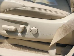 Toyota Land Cruiser Prado 2021 Silver