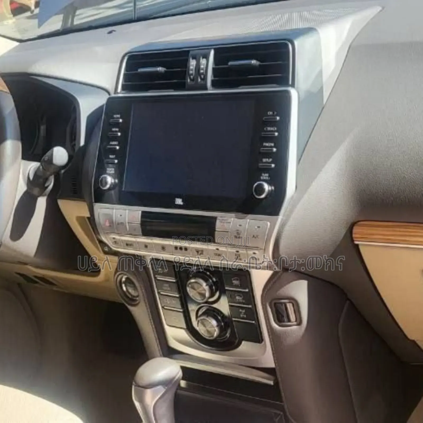 Toyota Land Cruiser Prado 2021 Silver