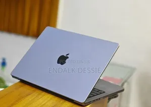 New Laptop Apple MacBook Pro M1 32GB Apple M1 Pro SSD 512GB