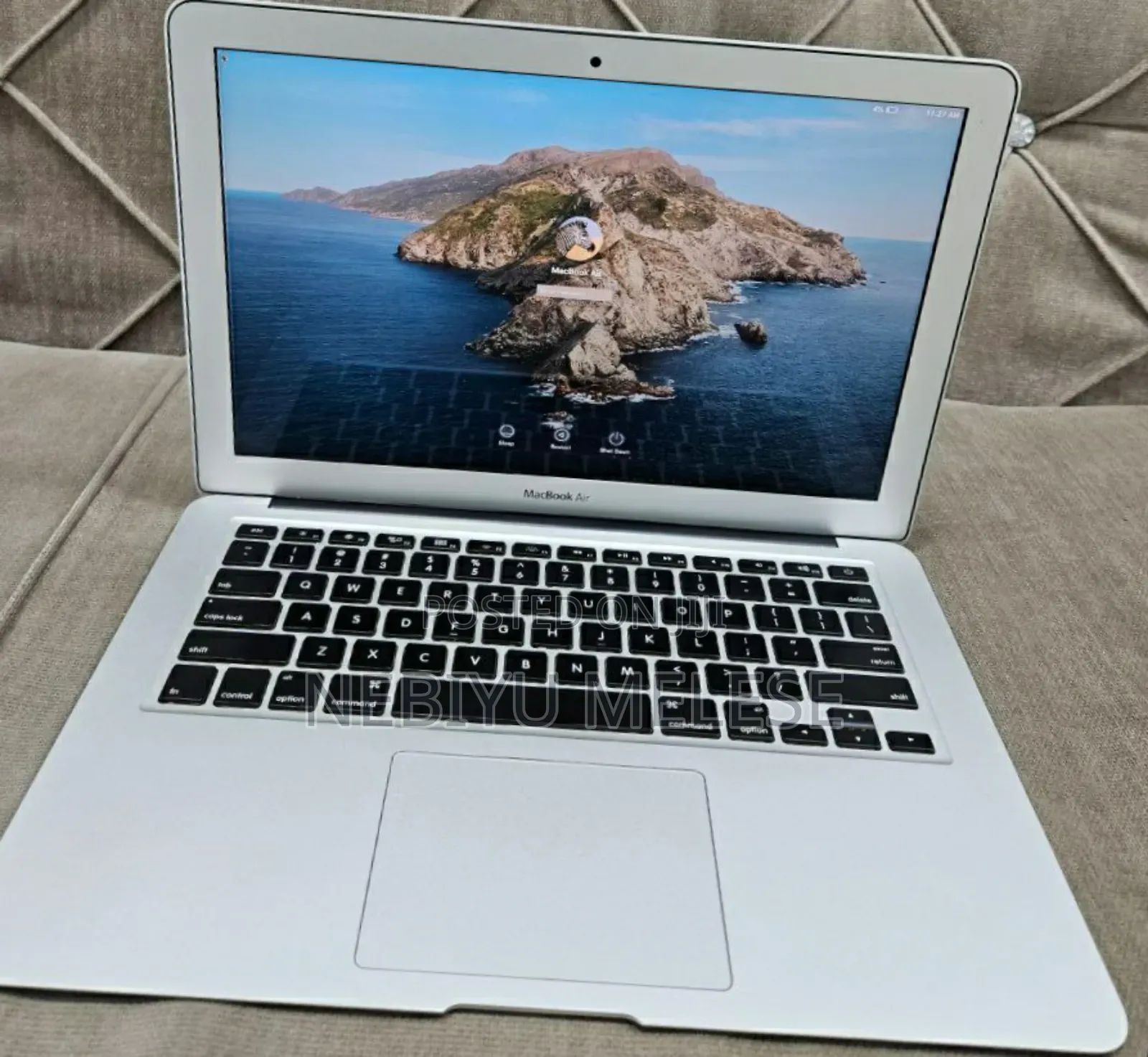 New Laptop Apple MacBook Air 2015 8GB Intel Core I5 SSD 128GB