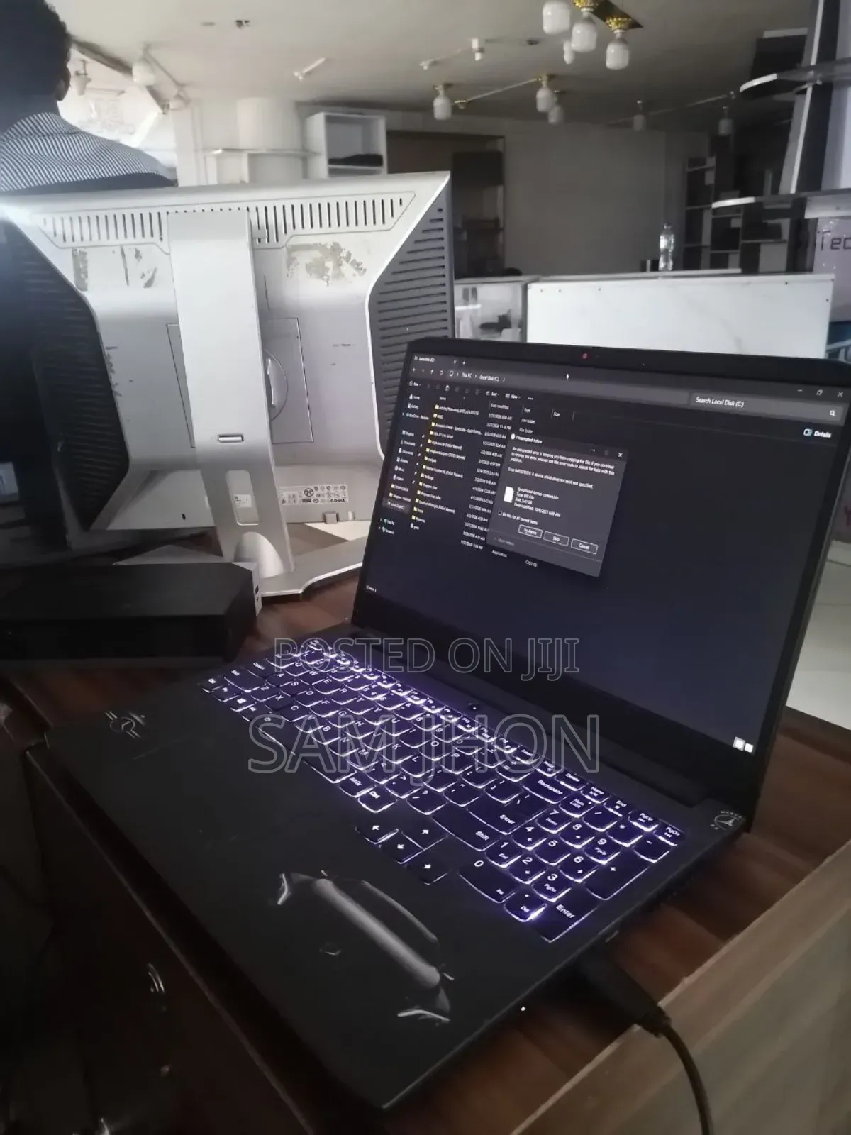 Laptop Lenovo Ideapad 3 32GB AMD Ryzen 5 SSD 1T