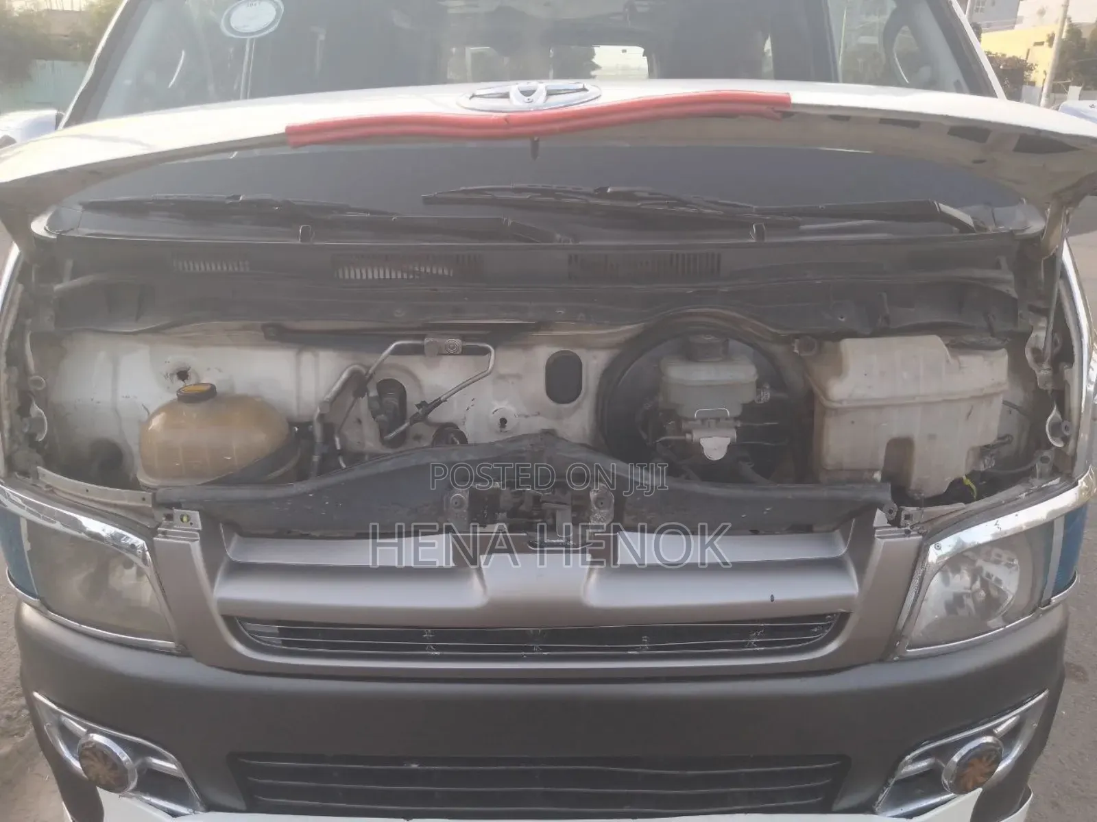 Toyota HiAce 2007 Silver