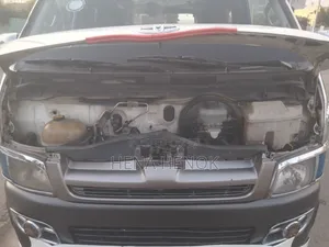 Toyota HiAce 2007 Silver