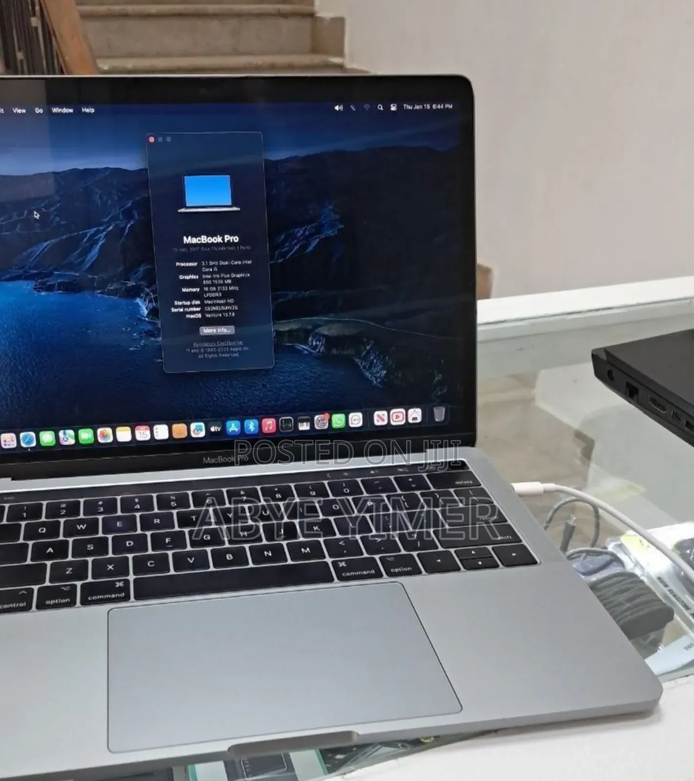 New Laptop Apple MacBook Pro 2017 1.5GB Intel Core I7 SSD 256GB