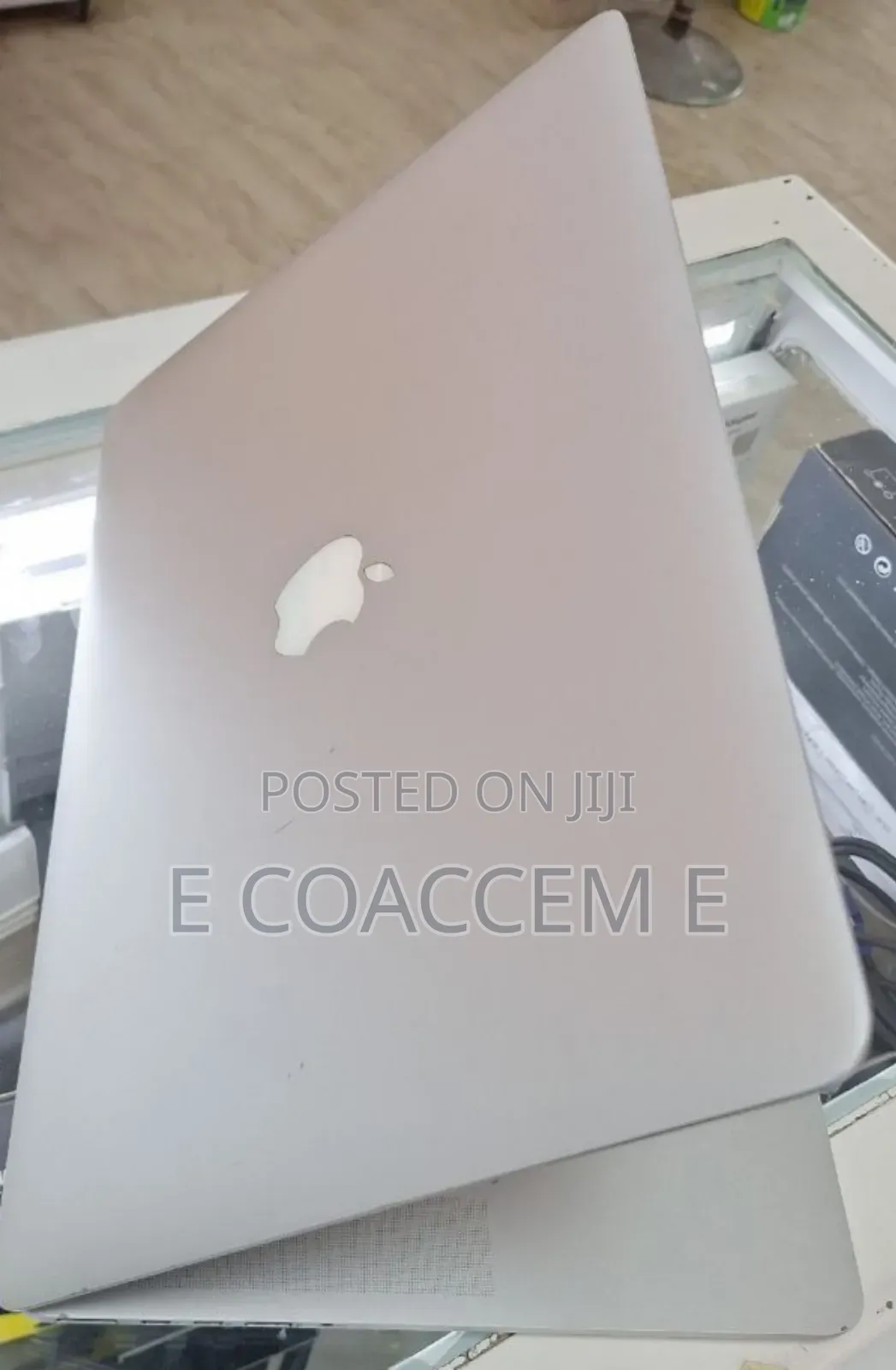 New Laptop Apple MacBook 16GB Intel Core I7 SSD 256GB