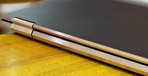 New Laptop HP Spectre X360 15 16GB Intel Core I7 SSD 512GB