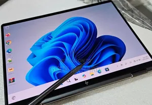 New Laptop HP Spectre X360 16GB Intel Core I7 SSD 1T