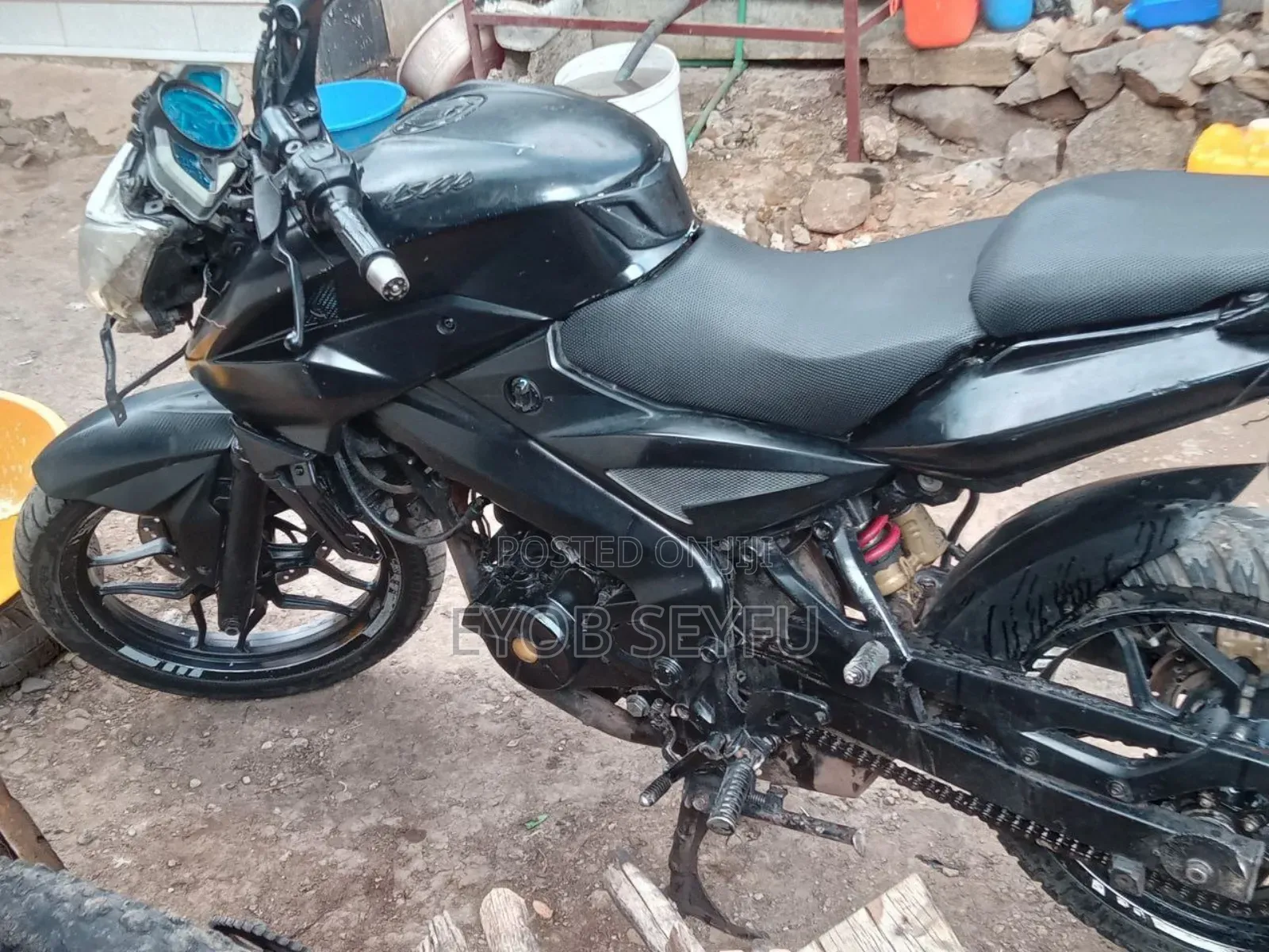 Bajaj Pulsar NS 200 2017 Black